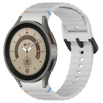 สายซิลิโคนลายเกรนคลื่นเย็บพร้อมบัคเคิลสีดำ สำหรับ Samsung Galaxy Watch 5 40 / 44 มม., สำหรับ Samsung Galaxy Watch 5 Pro, สำหรับ Samsung Galaxy Watch 4 40 / 44 มม., สำหรับ Samsung Galaxy Watch 4 Classic 42 / 46 มม.