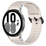 สายซิลิโคนลายเกรนคลื่นเย็บพร้อมบัคเคิลสีดำ สำหรับ Samsung Galaxy Watch 5 40 / 44 มม., สำหรับ Samsung Galaxy Watch 5 Pro, สำหรับ Samsung Galaxy Watch 4 40 / 44 มม., สำหรับ Samsung Galaxy Watch 4 Classic 42 / 46 มม.