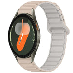 สายรัดนาฬิกาซิลิโคนหัวเข็มขัดแม่เหล็กสองสี สำหรับ Samsung Galaxy Watch 7 40 / 44 มม.