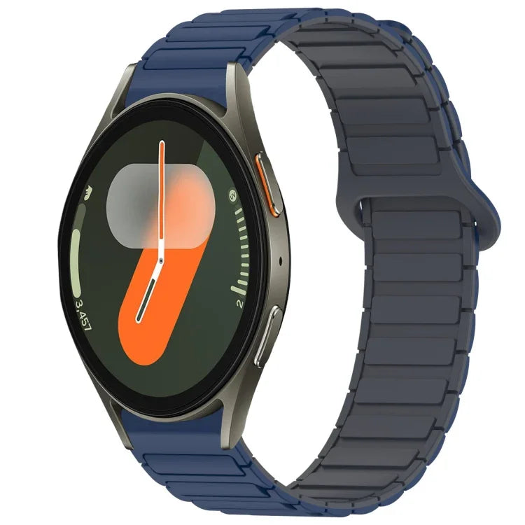สายรัดนาฬิกาซิลิโคนหัวเข็มขัดแม่เหล็กสองสี สำหรับ Samsung Galaxy Watch 7 40 / 44 มม.