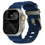 สายรัดนาฬิกาซิลิโคนหนาหัวเข็มขัดสีเทา Wild Path สำหรับ Apple Watch 46 มม. / 49 มม. / 45 มม. / 44 มม.