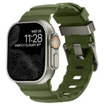 สายรัดนาฬิกาซิลิโคนหนาหัวเข็มขัดสีเทา Wild Path สำหรับ Apple Watch 46 มม. / 49 มม. / 45 มม. / 44 มม.