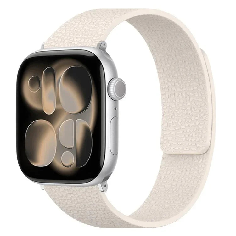 สายรัดนาฬิกาซิลิโคนแม่เหล็กลายลิ้นจี่ สำหรับ Apple Watch 46 มม. / 49 มม. / 45 มม. / 44 มม. และ Apple Watch 42 มม. / 41 มม. / 40 มม. / 38 มม.