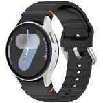 สายรัดนาฬิกาซิลิโคนลายคลื่นเย็บหัวเข็มขัดเงิน สำหรับ Samsung Galaxy Watch 7 40 / 44mm