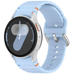 สายรัดนาฬิกาซิลิโคนลายคลื่นเย็บหัวเข็มขัดเงิน สำหรับ Samsung Galaxy Watch 7 40 / 44mm