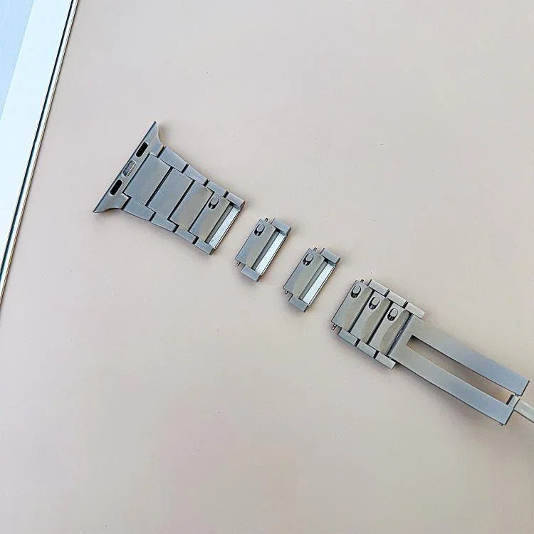 สายรัดนาฬิกาสแตนเลสสตีลถอดได้ข้างโค้ง สำหรับ Apple Watch ขนาด 46 มม. / 49 มม. / 45 มม. / 44 มม. สำหรับ Apple Watch ขนาด 42 มม. / 41 มม. / 40 มม. / 38 มม.