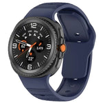 สายรัดนาฬิกาซิลิโคนลายจุดพร้อมหัวเข็มขัดปลดเร็ว สำหรับ Samsung Galaxy Watch8 / Watch8 Classic