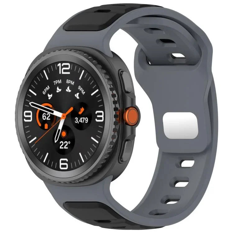 สายรัดนาฬิกาซิลิโคนสองสีแบบหัวเข็มขัดกลับด้าน สำหรับ Samsung Galaxy Watch8 / Watch8 Classic
