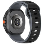 สายรัดนาฬิกาซิลิโคนสองสีแบบหัวเข็มขัดกลับด้าน สำหรับ Samsung Galaxy Watch8 / Watch8 Classic