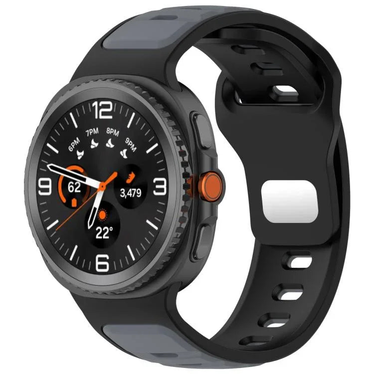 สายรัดนาฬิกาซิลิโคนสองสีแบบหัวเข็มขัดกลับด้าน สำหรับ Samsung Galaxy Watch8 / Watch8 Classic