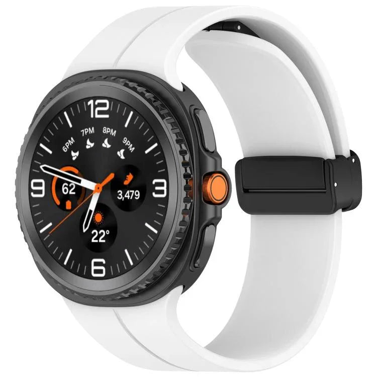 สายรัดนาฬิกาซิลิโคนหัวเข็มขัดแม่เหล็กพับได้ สำหรับ Samsung Galaxy Watch8 / Watch8 Classic