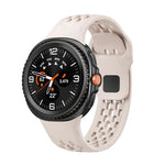 สายซิลิโคนหัวล็อกกลับสีดำแบบรูสำหรับ Samsung Galaxy Watch8 / Watch8 Classic