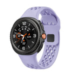 สายซิลิโคนหัวล็อกกลับสีดำแบบรูสำหรับ Samsung Galaxy Watch8 / Watch8 Classic