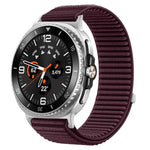 สายรัดนาฬิกาแบบตีนตุ๊กแกไนลอนถักพร้อมข้อต่อโลหะ สำหรับ Samsung Galaxy Watch8 / Watch8 Classic