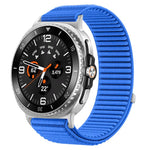 สายรัดนาฬิกาแบบตีนตุ๊กแกไนลอนถักพร้อมข้อต่อโลหะ สำหรับ Samsung Galaxy Watch8 / Watch8 Classic