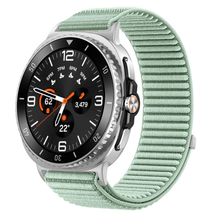 สายรัดนาฬิกาแบบตีนตุ๊กแกไนลอนถักพร้อมข้อต่อโลหะ สำหรับ Samsung Galaxy Watch8 / Watch8 Classic