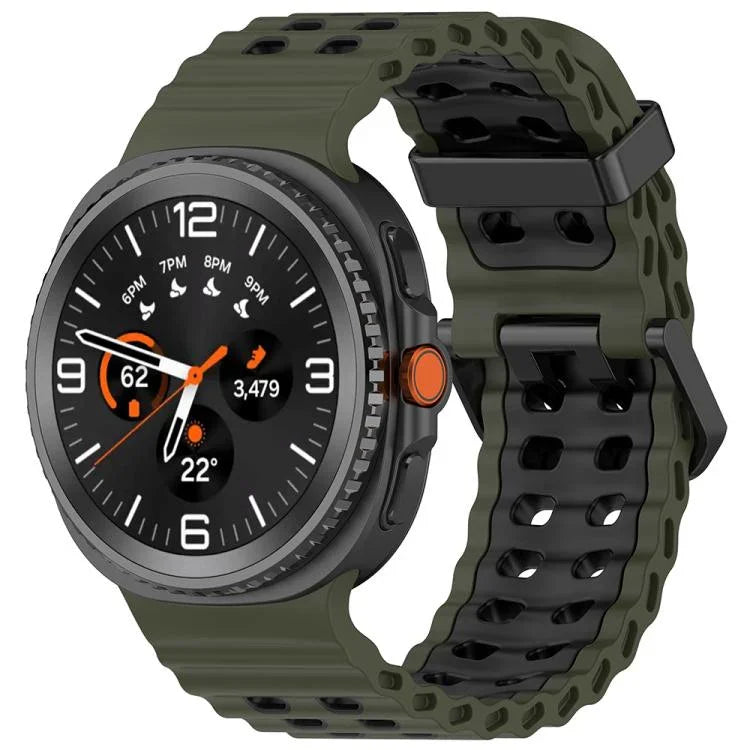สายรัดนาฬิกาซิลิโคนสองสีหัวเข็มขัดคู่แบบ Marine สำหรับ Samsung Galaxy Watch8 / Watch8 Classic