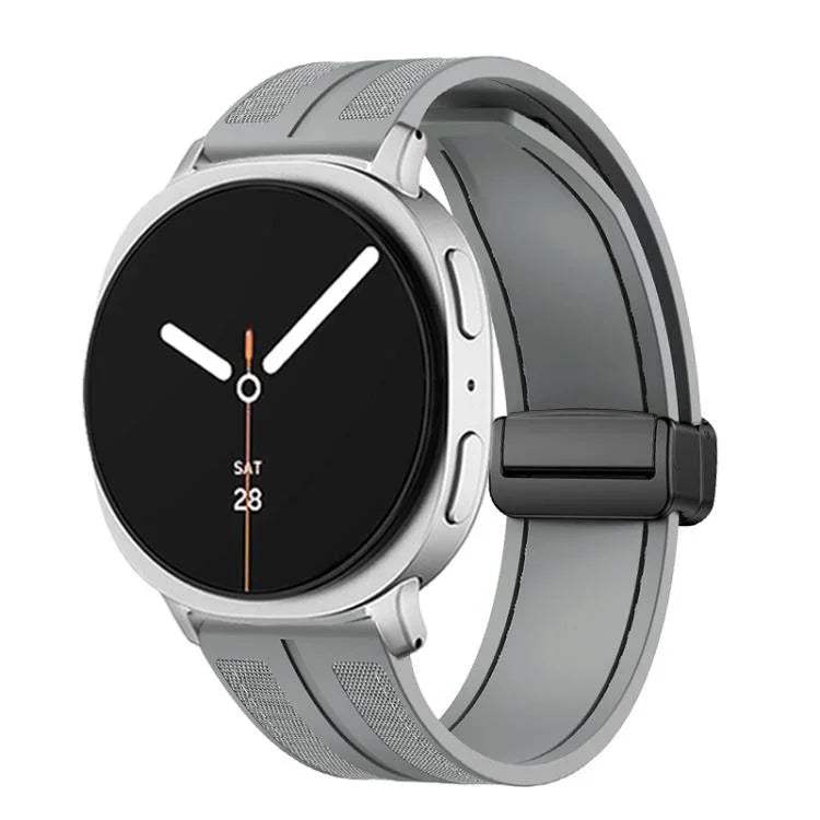 สายไนลอนซิลิโคนไฮบริดหัวเข็มขัดแม่เหล็กพับได้ สำหรับ Samsung Galaxy Watch8 / Watch8 Classic