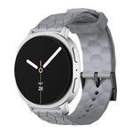 สายซิลิโคนสีพื้นลายลูกฟุตบอล สำหรับ Samsung Galaxy Watch8 / Watch8 Classic