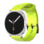 สายซิลิโคนสีพื้นลายลูกฟุตบอล สำหรับ Samsung Galaxy Watch8 / Watch8 Classic