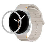 สายรัดนาฬิกาซิลิโคนขอบลายเพชรพร้อมหัวเข็มขัดสีเย็บลายคลื่น สำหรับ Samsung Galaxy Watch8 44 มม. และ 40 มม.