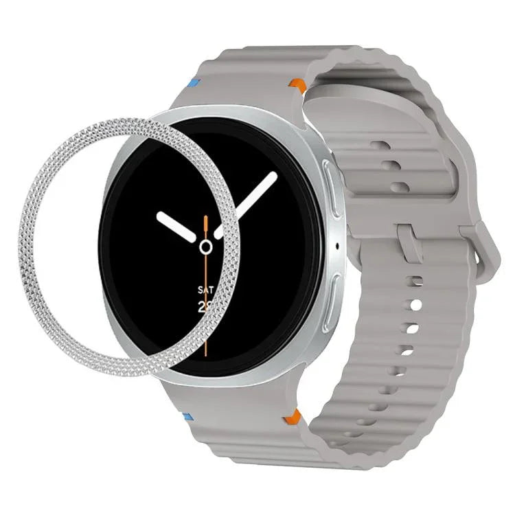 สายรัดนาฬิกาซิลิโคนขอบลายเพชรพร้อมหัวเข็มขัดสีเย็บลายคลื่น สำหรับ Samsung Galaxy Watch8 44 มม. และ 40 มม.