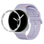 สายรัดนาฬิกาซิลิโคนขอบเพชรพร้อมหัวเข็มขัดสีเย็บลายคลื่น สำหรับ Samsung Galaxy Watch8 44 มม. และ 40 มม.
