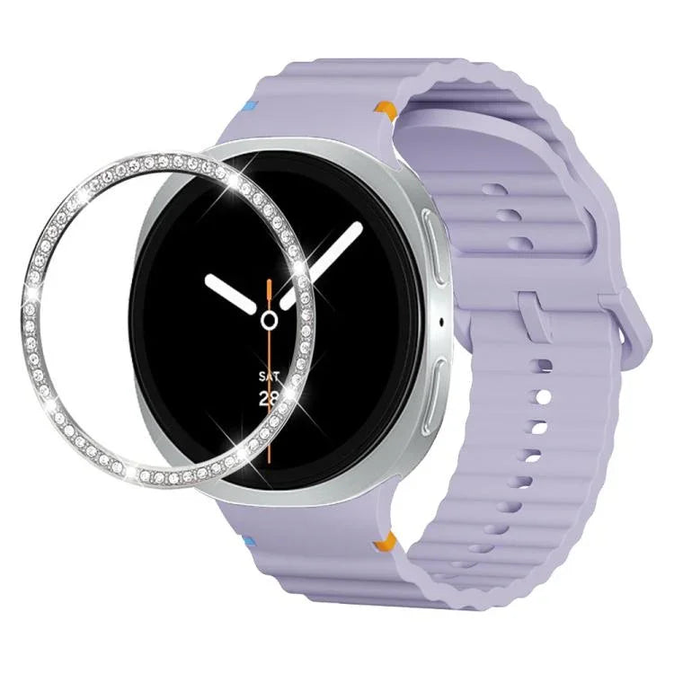 สายรัดนาฬิกาซิลิโคนขอบเพชรพร้อมหัวเข็มขัดสีเย็บลายคลื่น สำหรับ Samsung Galaxy Watch8 44 มม. และ 40 มม.
