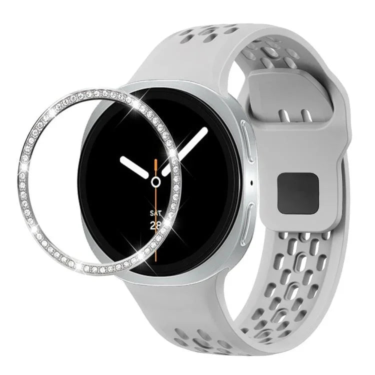 สายรัดนาฬิกาซิลิโคนขอบเพชรพร้อมหัวเข็มขัดสีดำ สำหรับ Samsung Galaxy Watch8 44 มม. และ 40 มม.
