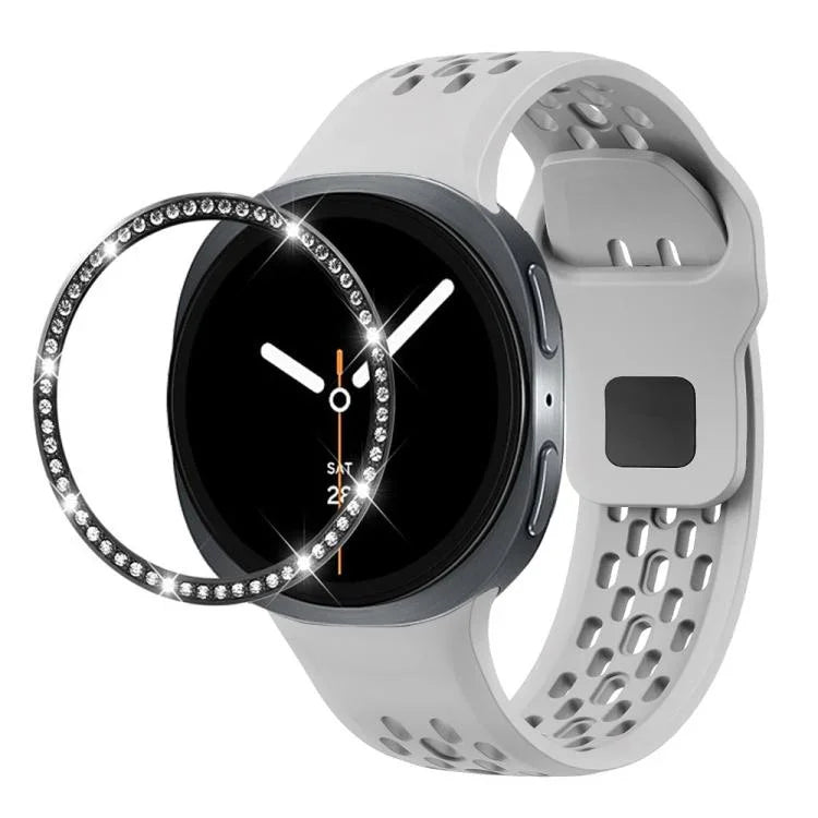 สายรัดนาฬิกาซิลิโคนขอบเพชรพร้อมหัวเข็มขัดสีดำ สำหรับ Samsung Galaxy Watch8 44 มม. และ 40 มม.