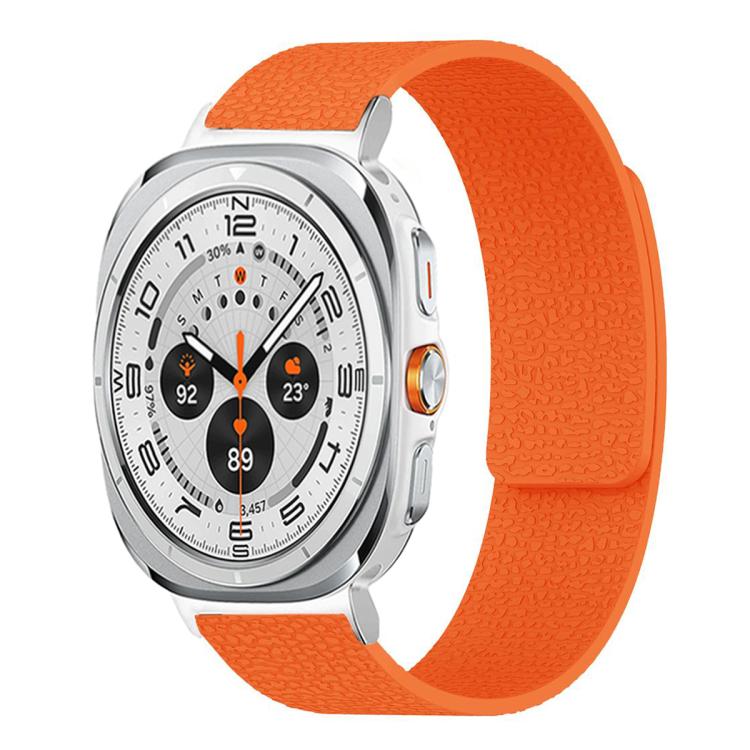 สายซิลิโคนแม่เหล็กนุ่มลายลิ้นจี่ สำหรับ Samsung Galaxy Watch Ultra 47mm / Ultra 2025, สำหรับ Samsung Galaxy Watch8 / 8 Classic