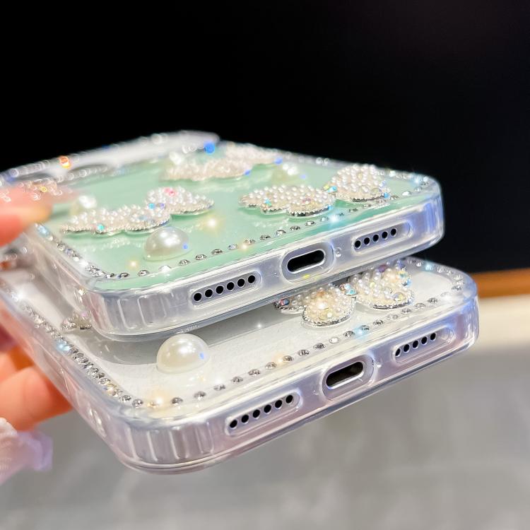 เคสโทรศัพท์กันกระแทกประดับมุกและกลิตเตอร์เพชรรูปผีเสื้อสี่มุม สำหรับ iPhone 13