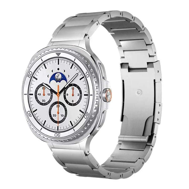 สายรัดนาฬิกาโลหะหัวเข็มขัดเต่าทองสามเม็ดแบบบูรณาการ สำหรับ Samsung Galaxy Watch8 / Watch8 Classic