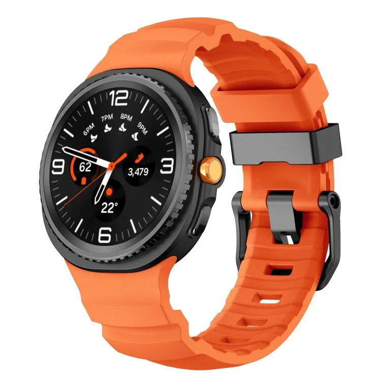 สายซิลิโคนกีฬาแบบหัวเข็มขัดสีดำ สำหรับ Samsung Galaxy Watch8 / Watch8 Classic