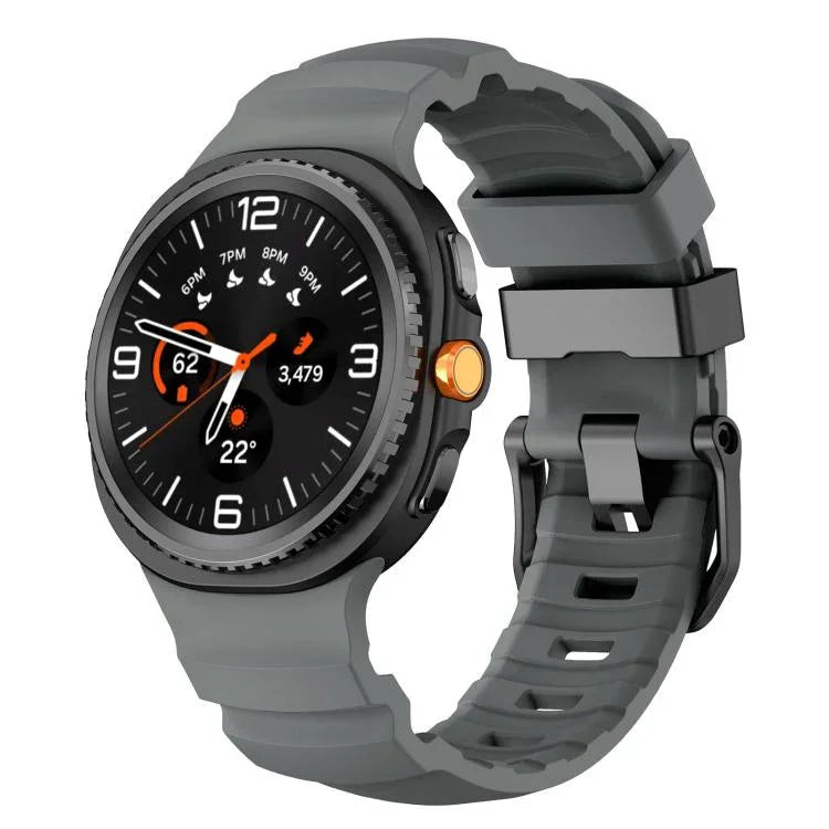 สายซิลิโคนกีฬาแบบหัวเข็มขัดสีดำ สำหรับ Samsung Galaxy Watch8 / Watch8 Classic