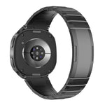 สายรัดนาฬิกาเหล็กกล้าไร้สนิมหัวเข็มขัดผีเสื้อแบบปลดเร็วโค้ง สำหรับ Samsung Galaxy Watch Ultra 47mm / Ultra 2025, Samsung Galaxy Watch8 / Watch8 Classic