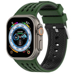 สายรัดนาฬิกาซิลิโคนระบายอากาศสองสีมีรูแนวตั้ง สำหรับ Apple Watch ขนาด 46 มม. / 49 มม. / 45 มม. / 44 มม.