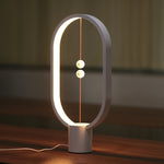 โคมไฟสมดุล Heng Allocacoc LED ไฟกลางคืน ชาร์จ USB สำหรับห้องนอน สำนักงาน โคมไฟตั้งโต๊ะ ไฟใหม่ ตกแต่งบ้าน ภายใน