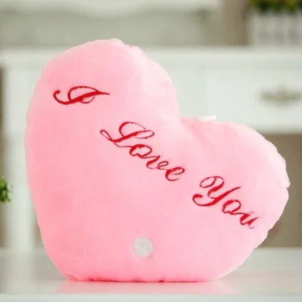 หมอนตุ๊กตารูปหัวใจลายตัวอักษรภาษาอังกฤษเรืองแสง