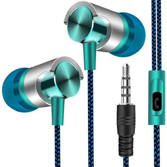 หูฟังมีสายโลหะเสียงเบสหนัก หูฟังสปอร์ตแบบสอดหูพร้อมไมโครโฟนสำหรับ Xiaomi Samsung Huawei