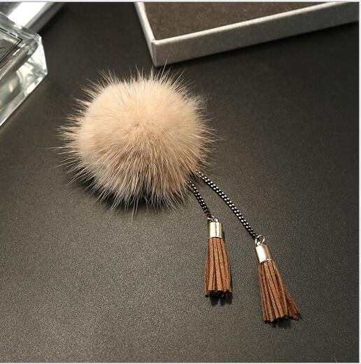 เข็มกลัดลูกบอลขน พร้อมสายพู่ สำหรับผู้หญิง สีเทา ดำ ทอง แดงไวน์