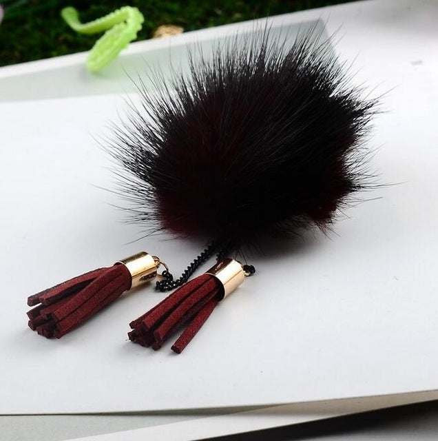 เข็มกลัดลูกบอลขน พร้อมสายพู่ สำหรับผู้หญิง สีเทา ดำ ทอง แดงไวน์