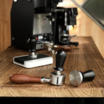 เครื่องกดผงกาแฟสแตนเลสแบบแรงดันคงที่อลูมินา ขนาด 58mm สีดำ