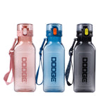 แก้วน้ำกีฬาแบบพกพาสำหรับเดินทาง DOOGE สำหรับนักเรียน แก้วพลาสติก 700 มล.