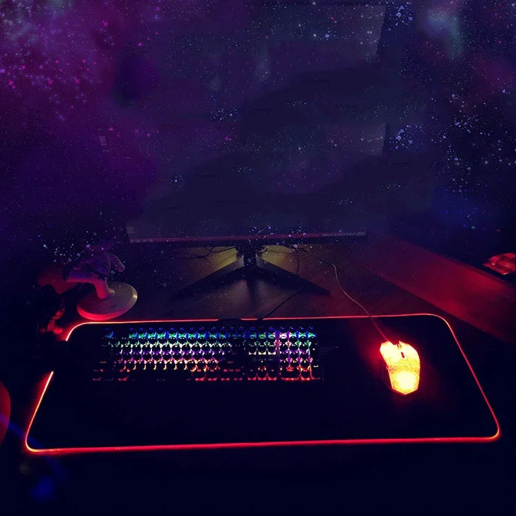 แผ่นรองเมาส์ยาง F-01 แบบถ่ายเทความร้อน พร้อมไฟ RGB เรืองแสง กันลื่น, ขนาด 250x350x3mm, 250x350x4mm, 260x390x3mm, 260x390x4mm, 300x350x3mm