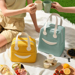 กระเป๋าอาหารกลางวันพร้อมหูจับหนัง, ขนาด: S (สีเขียว), S (สีเขียว), S (สีชมพู), S (สีเทา), S (สีน้ำเงินกรมท่า), S (สีเหลือง), L (สีเขียว), L (สีชมพู), L (สีเทา), L (สีน้ำเงินกรมท่า), L (สีเหลือง)
