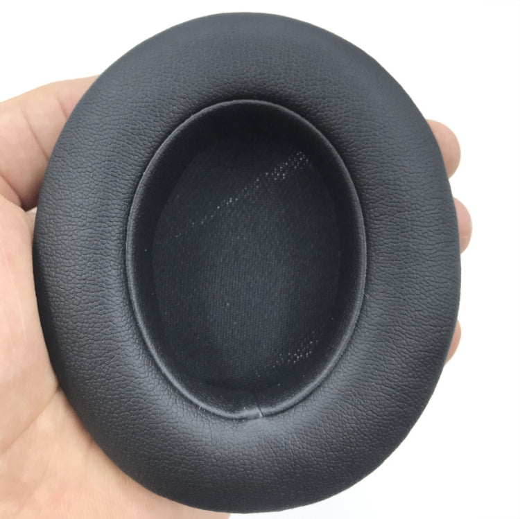 ปลอกหูฟังหนังนุ่มระบายอากาศ 2 ชิ้น สำหรับ Beats Studio 2/3 สีดำ ขาว น้ำเงิน แดง เทาไทเทเนียม น้ำเงินเข้ม พิมพ์ดำ หนังแกะสีดำ หนังแกะสีขาว หนังแกะสีเทา หนังแกะสีไทเทเนียม หนังแกะสีแดง หนังแกะสีน้ำเงิน