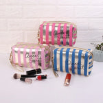 กระเป๋าเครื่องสำอางกันน้ำ PU ลายทางอเนกประสงค์ สีฟ้า สีดำ สีชมพู สีแดงกุหลาบ สีทอง สีเงิน