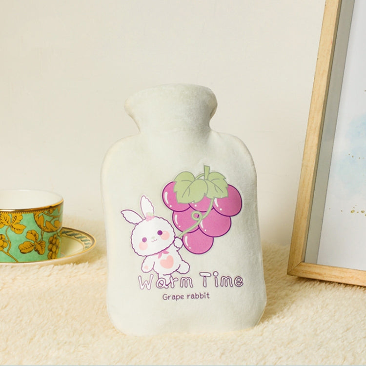 ถุงน้ำร้อน PVC กันระเบิดหนาแบบมีลายการ์ตูนกำมะหยี่ ขนาด 500ML สีขาวนม, 1000ML สีขาวนม, 2000ML สีขาวนม, 500ML สีเขียวอ่อน, 1000ML สีเขียวอ่อน, 2000ML สีเขียวอ่อน, 500ML สีเหลือง, 1000ML สีเหลือง, 2000ML สีเหลือง