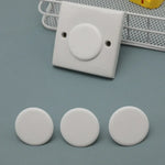 ฝาครอบปลั๊กไฟเด็กแบบ 3 รู UK สีดำกลม, สีใสกลม, สีขาวรูปลูกแพร์